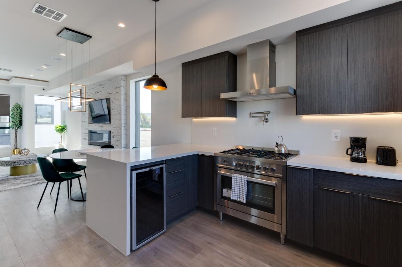 Villa Modern 5 Bedroom Masterpiece With Rooftop Deck Los Ángeles