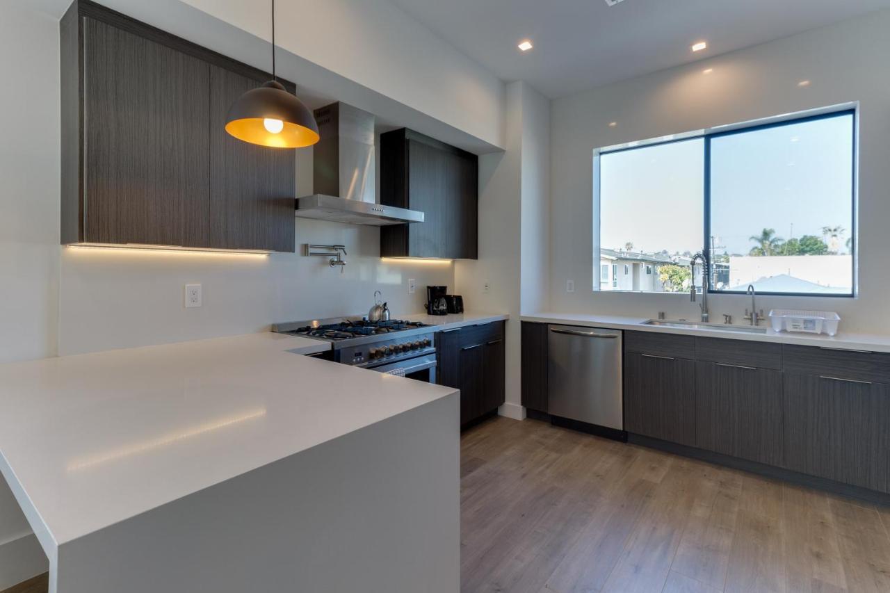 Modern 5 Bedroom Masterpiece With Rooftop Deck Los Ángeles